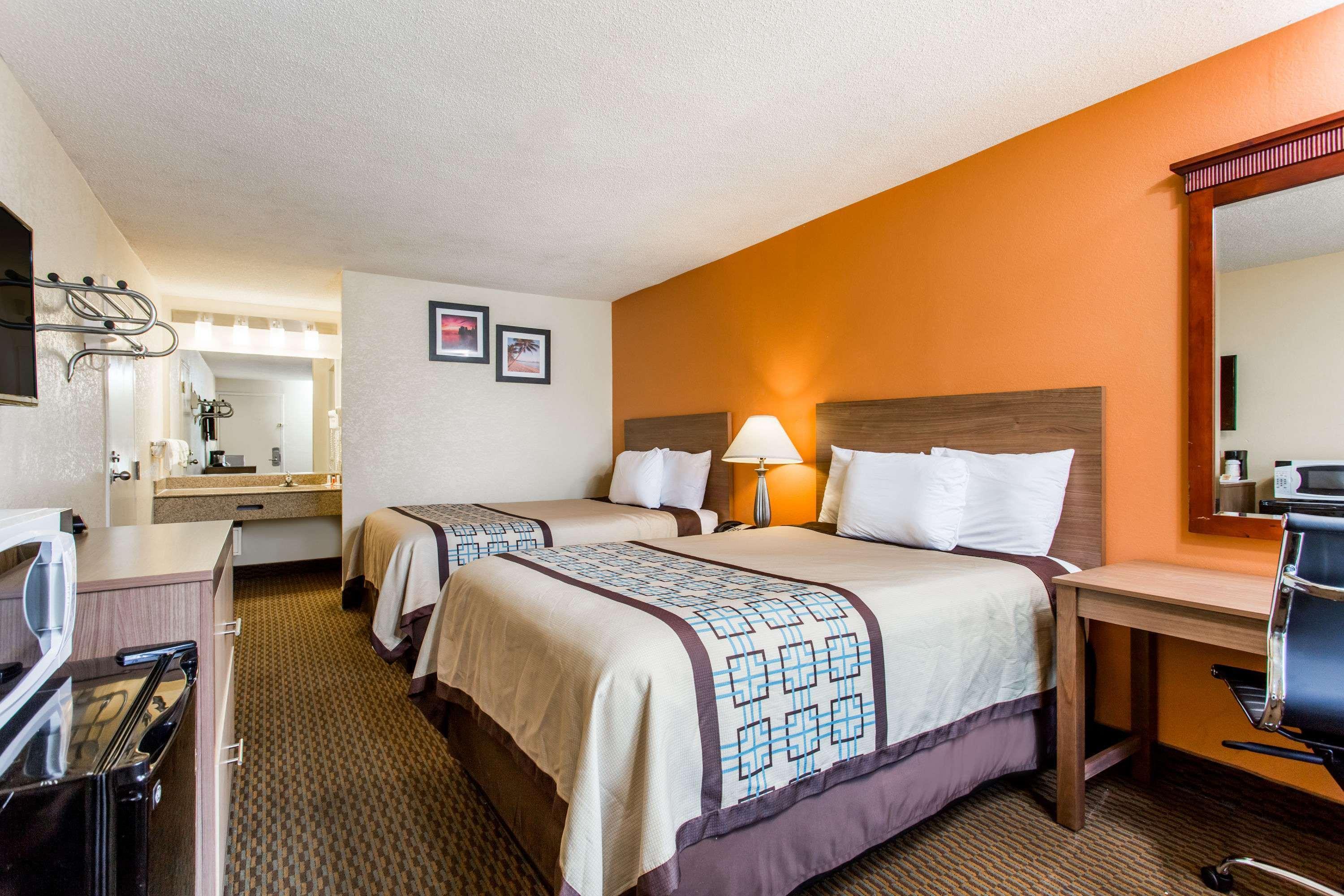 Days Inn By Wyndham Norfolk Airport Dış mekan fotoğraf