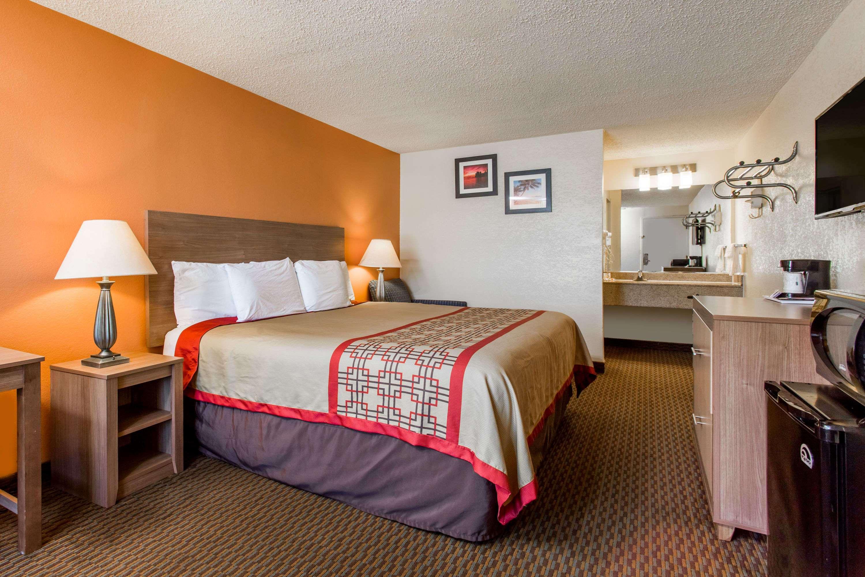 Days Inn By Wyndham Norfolk Airport Dış mekan fotoğraf
